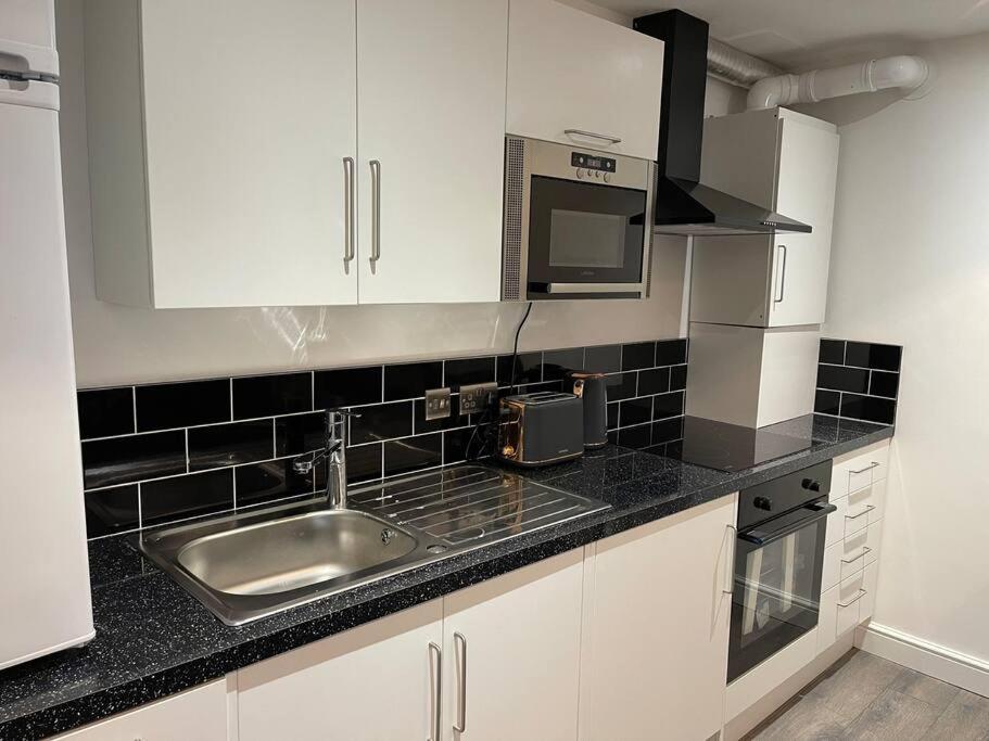 Cosy Brand New Spacious 1 Bed Luxury Apartment Birmingham Exterior photo